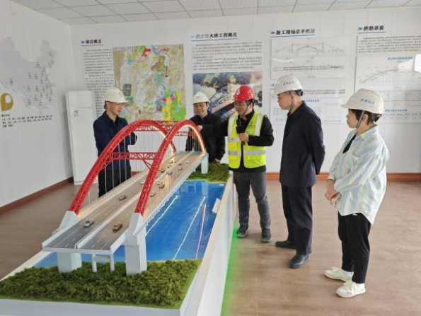 公路学会联合体工作联席会暨第五届学术年会照片12